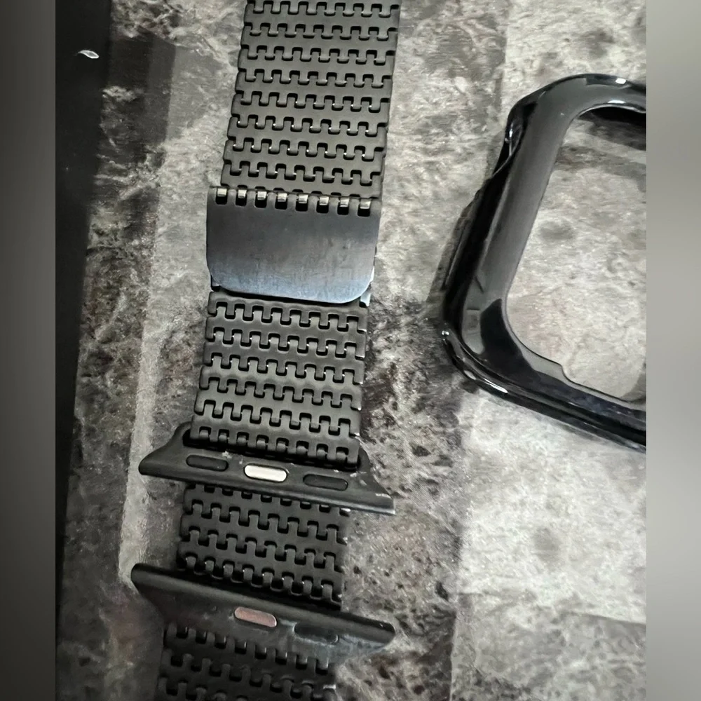 Magnetic iWatch band